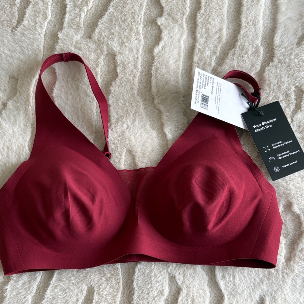 Knix shadow mesh bra size s